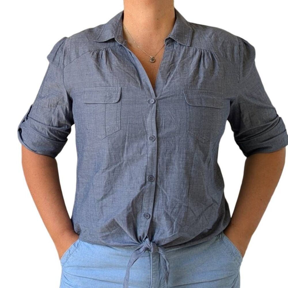 Chelsea & Theodore Blue Chambray Button Down Top Pocket Tie Elastic Band Sz L